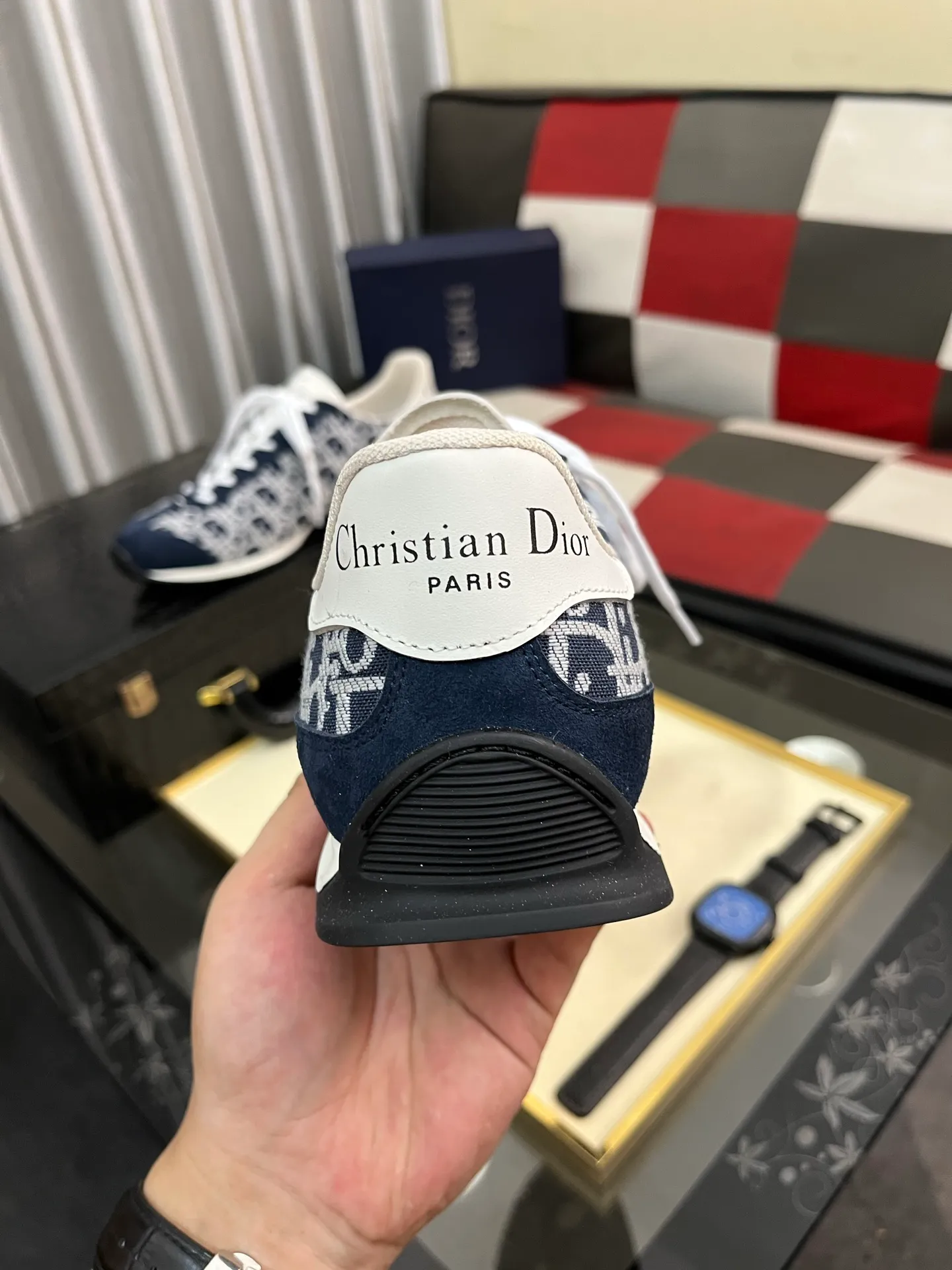 Men's shoes 💰420⌚️⌚️[Dior] Dior couple's style, new casual style launched in Hong Kong counters. Official website 1:1 production. Original Italian materials. Designed by European and American masters. Perfect shape to create counter quality. Solid color rubber wear-resistant outsole and classic dazzling head! Super versatile and very comfortable. High-end without losing taste, fashionable and novel! ! Absolute focus! Code number: 36-448️⃣Colors available